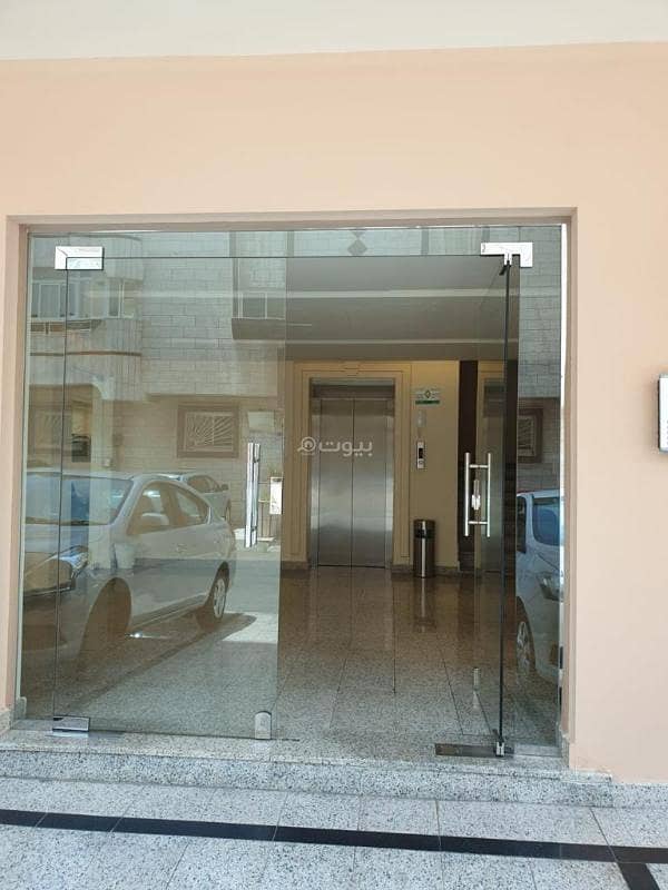 Luxurious five-room apartment in Al Rawdah neighborhood in a prime location for rent