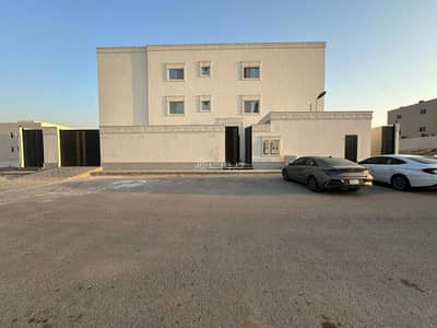 7 Bedroom Villa for Sale in West Riyadh, Riyadh - Villa for sale in Mahdia neighborhood