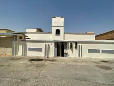 6 Bedroom Floor for Sale in Al Khalidiyyah, Unayzah - Ground floor for sale in Al Fayhaa neighborhood