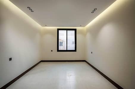 4 Bedroom Apartment for Sale in North Jeddah, Jeddah - 4 Bedroom Apartment For Sale in Al Rawdah, Jeddah