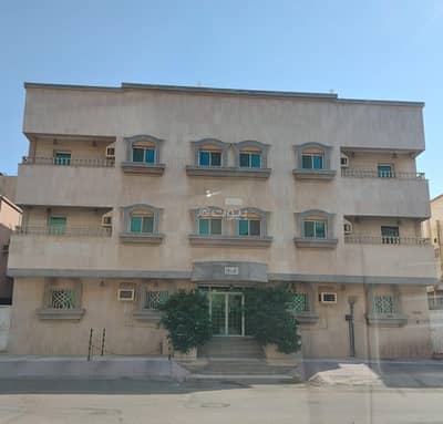 10 Bedroom Building for Sale in North Jeddah, Jeddah - For sale residential-commercial building in Al-Nuzha district