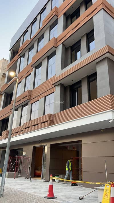 Building for Sale in North Jeddah, Jeddah - 5 Bedroom Building For Sale in Alsalamah, Jeddah