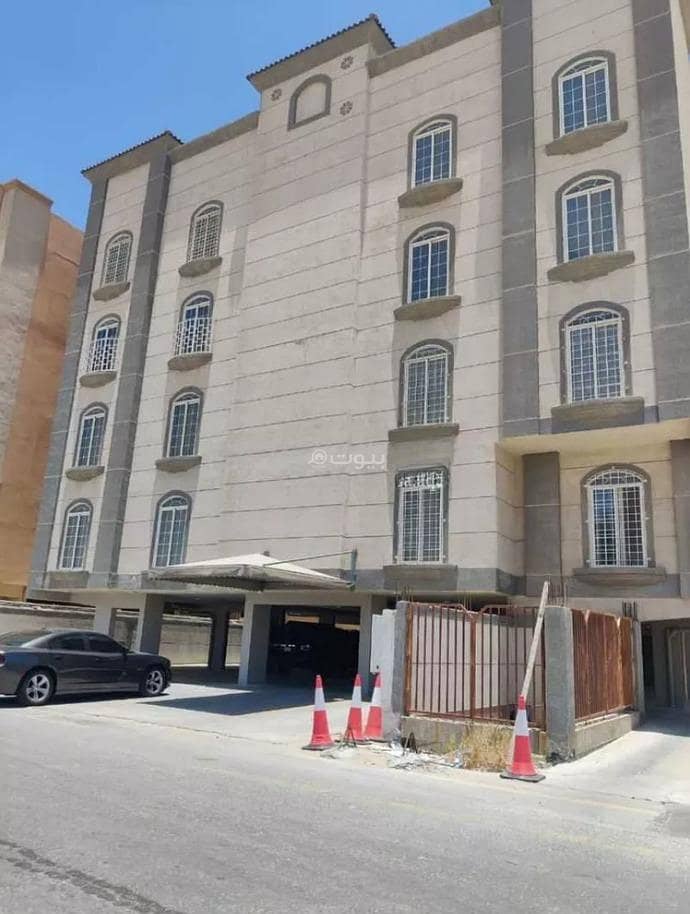 3 Bedrooms Apartment For Sale in Al-Muntazah, Dammam