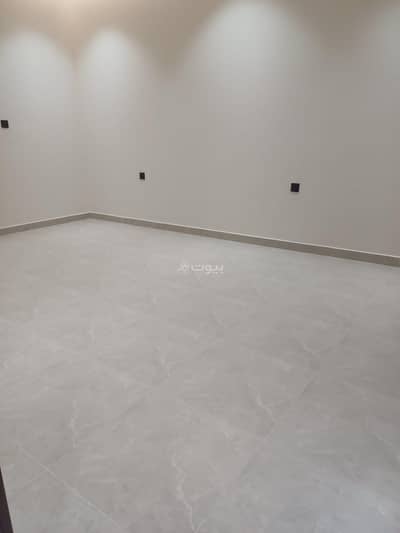 4 Bedroom Flat for Sale in South Riyadh, Riyadh - 4 Bedroom Apartment For Sale in Badr, Riyadh