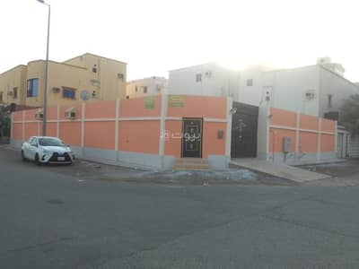 7 Bedroom Villa for Sale in North Jeddah, Jeddah - Rest area for sale in Tayyibah district