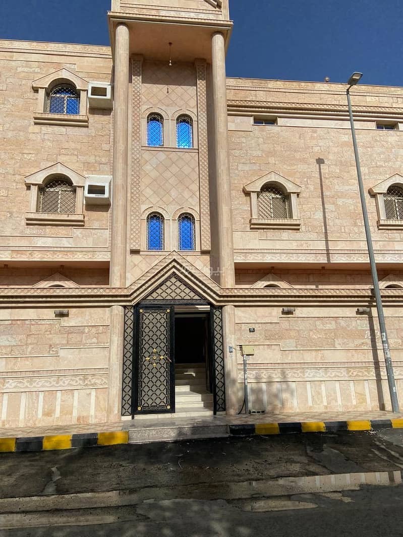 Apartment in Alsiana 4 bedrooms 25000 SAR - 87623468