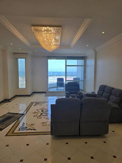 3 Bedroom Apartment for Sale in North Jeddah, Jeddah - Luxury Apartment for Sale in Al Shati, North Jeddah