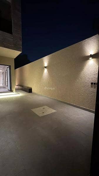 Floor for sale in Al Munsiyah, East Riyadh