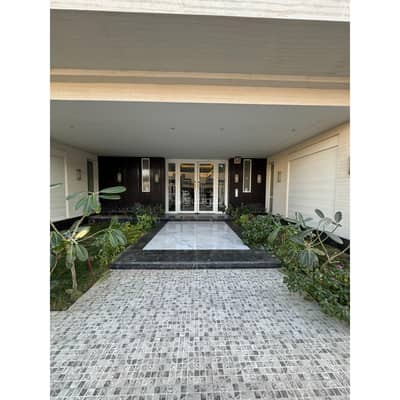 3 Bedroom Flat for Sale in North Riyadh, Riyadh - Apartment For Sale in Al Malqa, North Riyadh