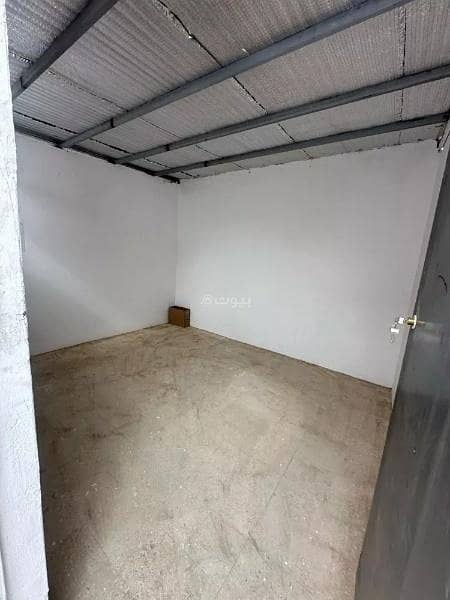 Showroom For Rent in Al Nahdah, East Riyadh