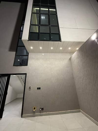 4 Bedroom Floor for Sale in East Riyadh, Riyadh - Two modern houses for sale in Al Janaderiyah neighborhood