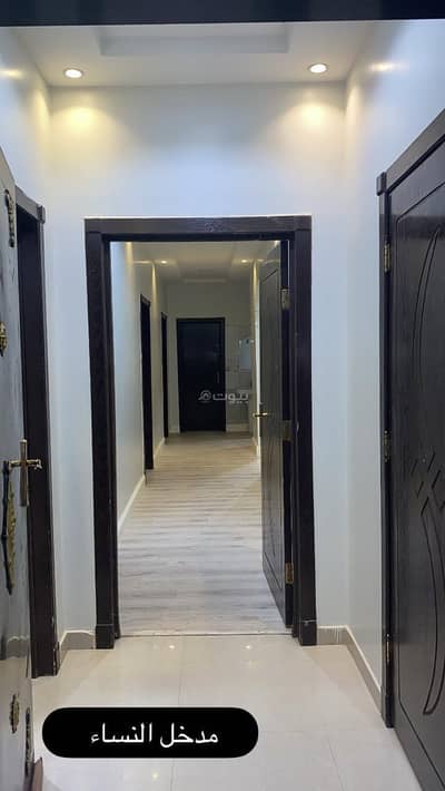 5 Bedroom Villa for Rent in West Riyadh, Riyadh - A 5-room apartment in Al-Awali, Riyadh.