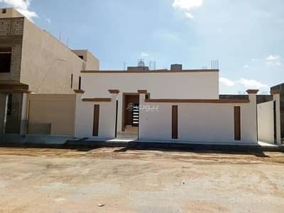 4 Bedroom Floor for Sale in Wadi Jalil, Taif - Villa for sale in Wadi Jalil, Taif