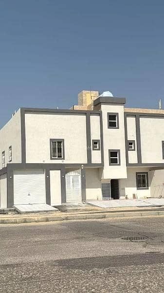 شقة للبيع في ضاحية الملك فهد، الدمام شقة للبيع في ضاحية الملك فهد، الدمام