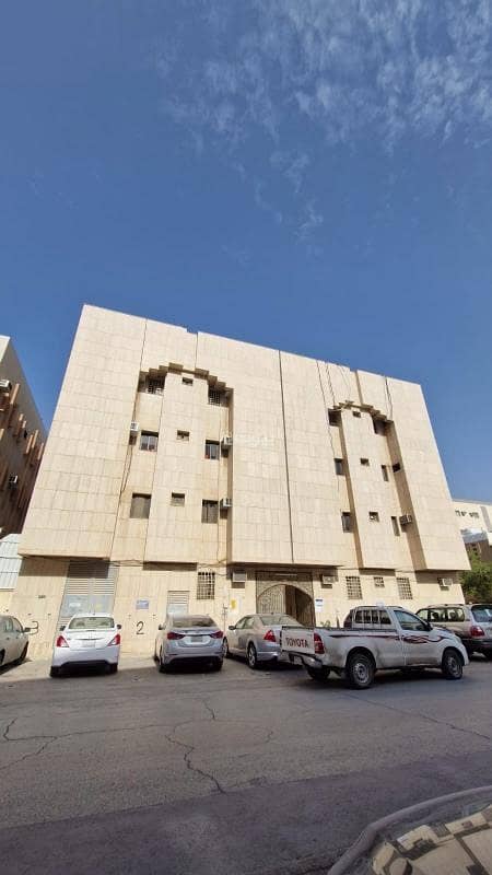 Apartment in Central Riyadh，Al Wizarat 4 bedrooms 46000 SAR - 87646469