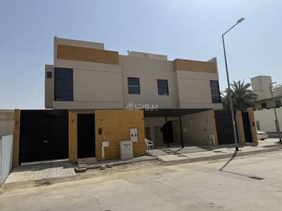 دور 5 غرف نوم للبيع في وسط الرياض، الرياض - للبيع فيلا بنت هاوس