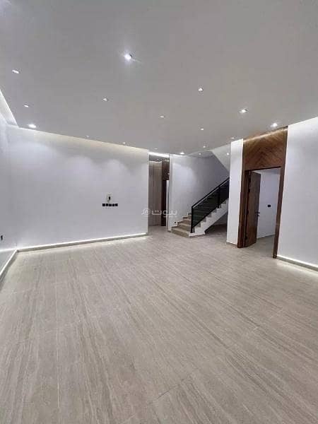 Floor For Sale in Badr, South Riyadh