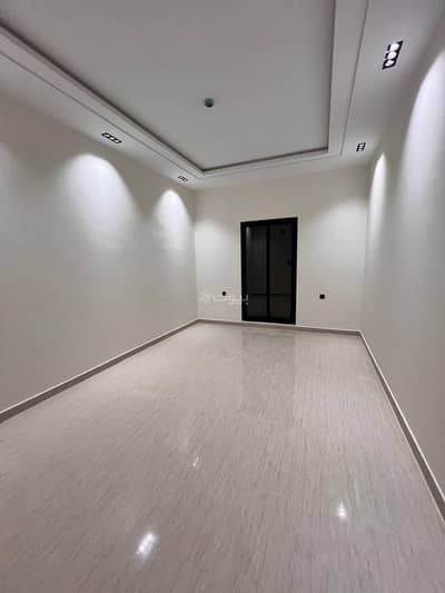 5 Bedroom Floor for Sale in South Riyadh, Riyadh - 5 Bedrooms Floor For Sale in Badr, Riyadh