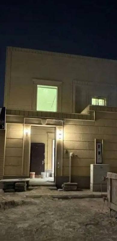 7 Bedroom Villa for Sale in East Riyadh, Riyadh - Villa in East Riyadh，Al Rimal 7 bedrooms 2000000 SAR - 87640822