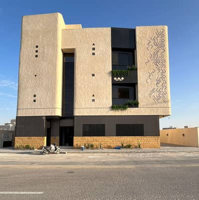 عمارة  للبيع في غرب الرياض، الرياض - عمارة 4 غرف نوم للبيع في المهدية، الرياض