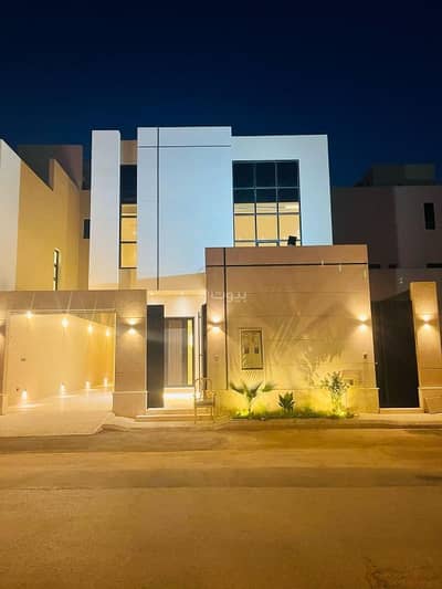 7 Bedroom Villa for Sale in East Riyadh, Riyadh - Villa for sale in Al-Munsiyah neighborhood