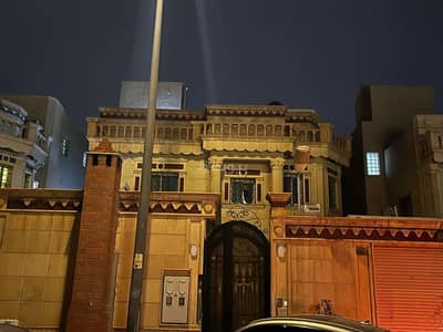 فیلا 5 غرف نوم للبيع في شرق الرياض، الرياض - للبيع فيلا مستخدمة 400 م للاستثمار