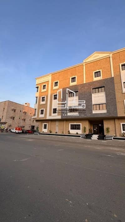 4 Bedroom Flat for Sale in Al Muhammadiyah 2, Jazan - Apartment in Al Muhammadiyah 2 4 bedrooms 450000 SAR - 87648231