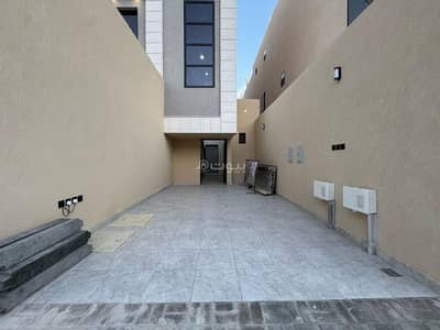 3 Bedroom Floor for Sale in East Riyadh, Riyadh - First floor in Nahda neighborhood