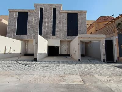 3 Bedroom Floor for Sale in West Riyadh, Riyadh - Villa floors with title deed for sale