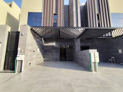 3 Bedroom Floor for Sale in East Riyadh, Riyadh - Two houses for sale in Al-Munsiyah neighborhood