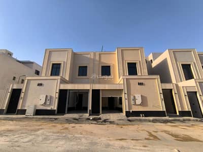 3 Bedroom Floor for Sale in East Riyadh, Riyadh - First floor for sale in Asas Al Marjan neighborhood