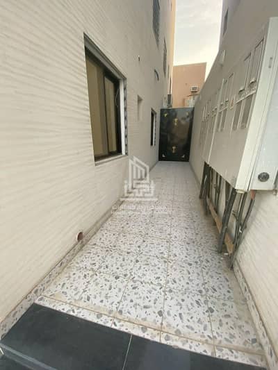 4 Bedroom Flat for Sale in East Riyadh, Riyadh - 4 Bedroom Apartment For Sale in Al Rawabi, Riyadh