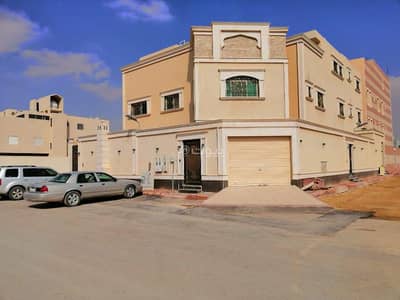 فیلا 11 غرف نوم للبيع في شمال الرياض، الرياض - فيلا 12 غرفة نوم للبيع في العريض، الرياض