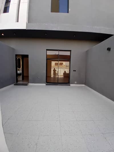 5 Bedroom Villa for Sale in West Riyadh, Riyadh - Property for Sale