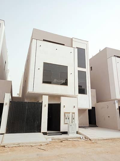 3 Bedroom Flat for Sale in East Riyadh, Riyadh - Apartment for sale