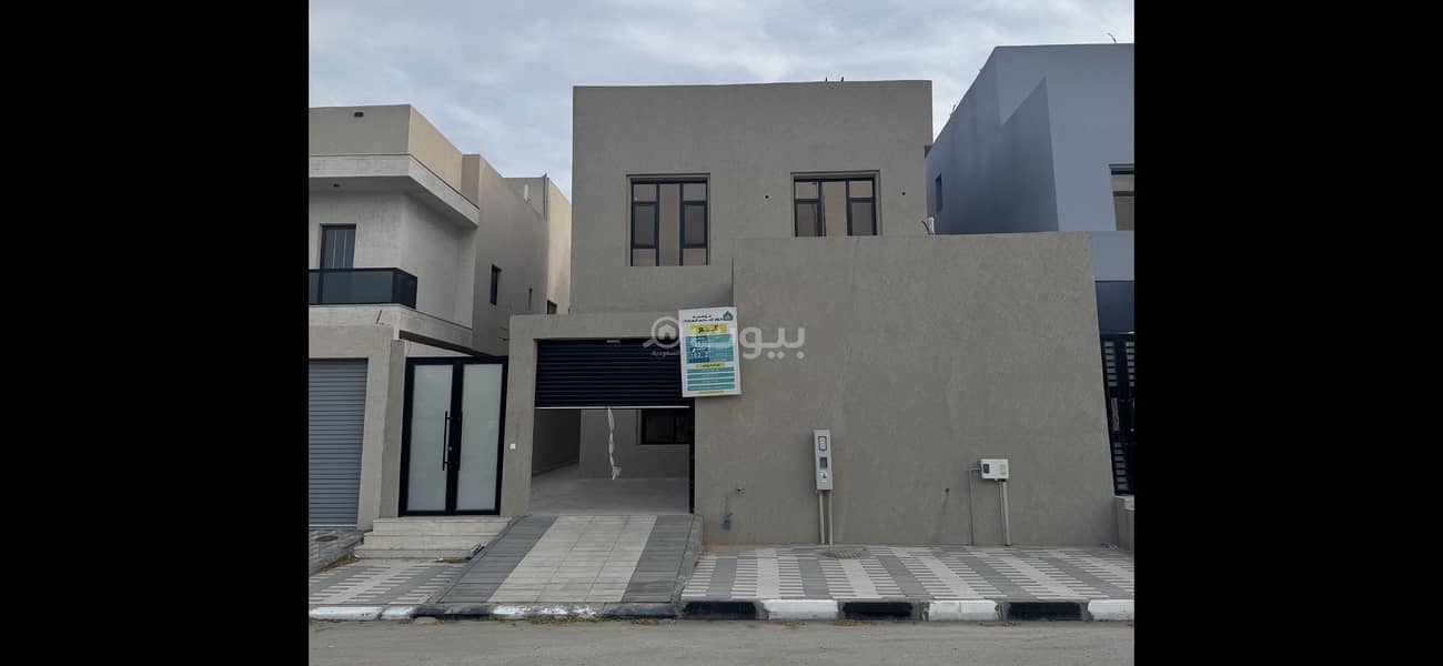 4 Bedrooms Villa For Sale Al Shati Al Gharbi