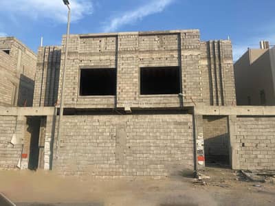 5 Bedroom Villa for Sale in Sanabis, Tarout - Duplexes for sale in Tarout / Nubopish