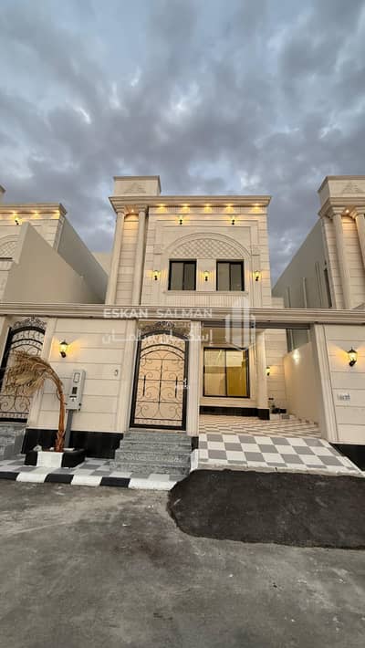 8 Bedroom Villa for Sale in Rahba District, Taif - Villa - Taif - Al Rahbah (Muthmalah neighborhood)