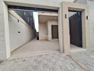 3 Bedroom Floor for Sale in East Riyadh, Riyadh - Ground floor in Al Bayan neighborhood