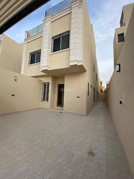 Floor for Sale in Al Hazm, West Riyadh