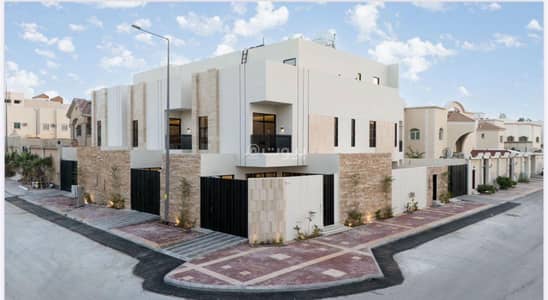 4 Bedroom House for Sale in North Riyadh, Riyadh - Houses for sale in Al Taawon district