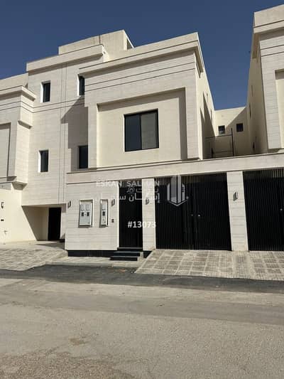 شقة 5 غرف نوم للبيع في شرق الرياض، الرياض - شقة - الرياض - الجنادرية