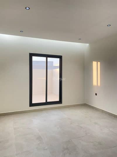4 Bedroom Villa for Sale in South Riyadh, Riyadh - Townhouse