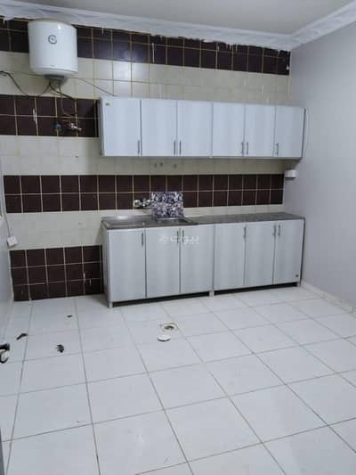 2 Bedroom Flat for Rent in East Riyadh, Riyadh - Bachelor apartments