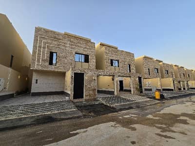 دور 4 غرف نوم للبيع في غرب الرياض، الرياض - أدوار للبيع في طويق 375 متر