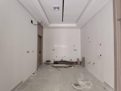 3 Bedroom Floor for Sale in East Riyadh, Riyadh - Floor in East Riyadh，Qurtubah 3 bedrooms 1950000 SAR - 87651152