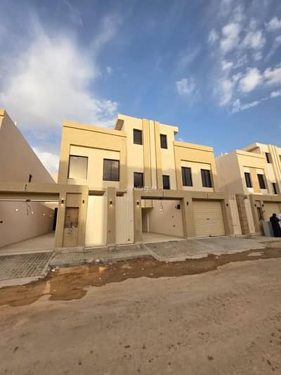 3 Bedroom Floor for Sale in South Riyadh, Riyadh - Floor in South Riyadh，Okaz 3 bedrooms 730000 SAR - 87651620
