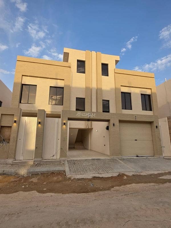 Floor in South Riyadh，Okaz 3 bedrooms 690000 SAR - 87651660