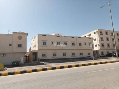 11 Bedroom Villa for Sale in West Riyadh, Riyadh - Villa with 11 bedrooms for sale in Al Awali, Riyadh