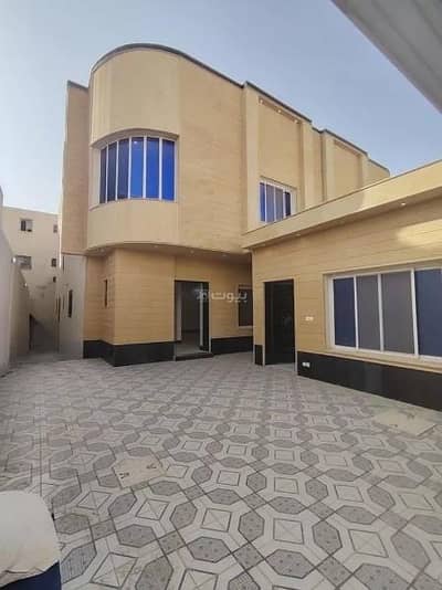 5 Bedroom Villa for Sale in West Riyadh, Riyadh - Villa For Sale in Al Hazm, West Riyadh